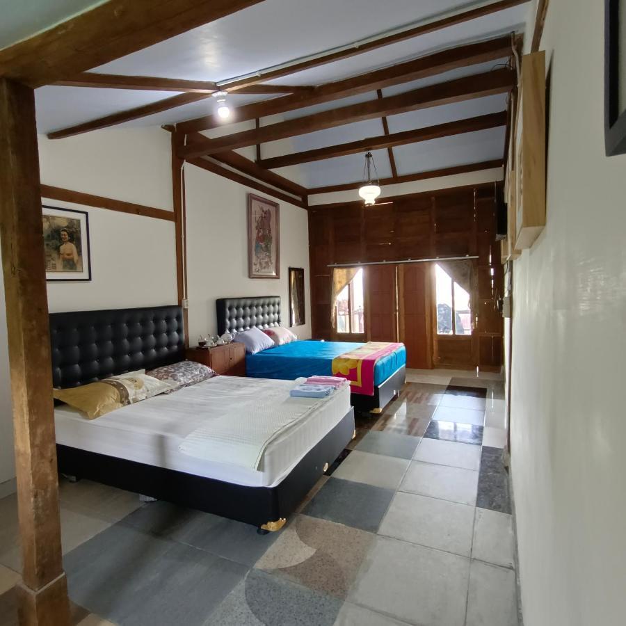 Omah Singo Stay & Resto Yogyakarta Bantul Exterior photo